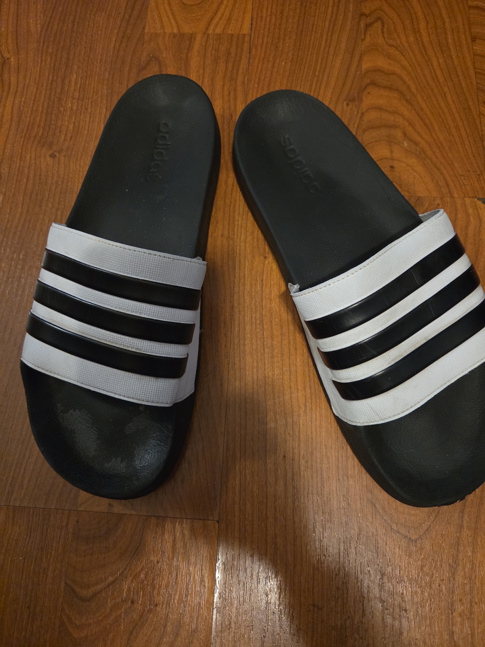 Adidas Men’s Black & White Size 13  Slide Sandals - Picture 2 of 11